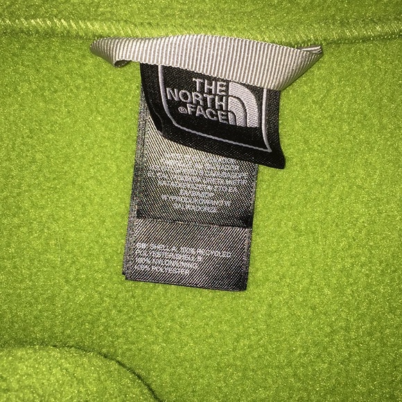 The North Face Denali jacket in green gray pink - Picture 3 of 4